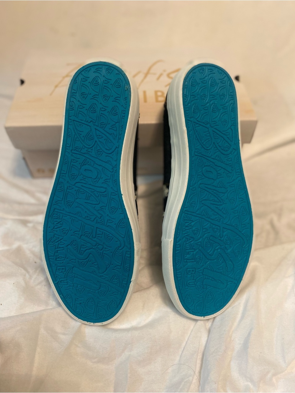 Blowfish Malibu Marley Black Denim Patterned Distressed Metallic Slip-Ons 7.5 - Picture 7 of 10